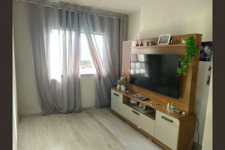 Sala de casa para alugar com 2 quartos, 60m² em Jacutinga, Mesquita