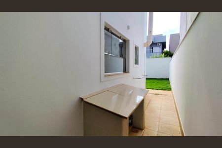 Casa de condomínio para alugar com 230m², 3 quartos e 4 vagas Casa de condomínio para alugar com 230m², 3 quartos e 4 vagasÁrea comum