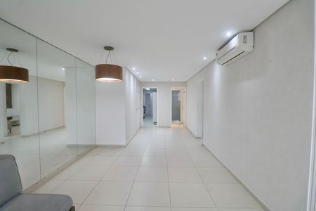 Apartamento para alugar com 125m², 3 quartos e 2 vagas Apartamento para alugar com 125m², 3 quartos e 2 vagasSala