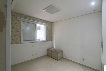 Apartamento para alugar com 125m², 3 quartos e 2 vagas Apartamento para alugar com 125m², 3 quartos e 2 vagasQuarto