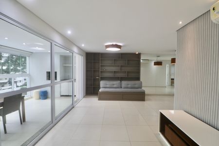 Apartamento para alugar com 125m², 3 quartos e 2 vagas Apartamento para alugar com 125m², 3 quartos e 2 vagasSala