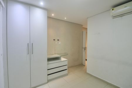 Apartamento para alugar com 125m², 3 quartos e 2 vagas Apartamento para alugar com 125m², 3 quartos e 2 vagasSuíte
