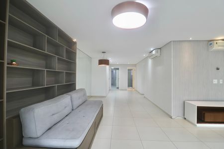 Apartamento para alugar com 125m², 3 quartos e 2 vagas Apartamento para alugar com 125m², 3 quartos e 2 vagasSala
