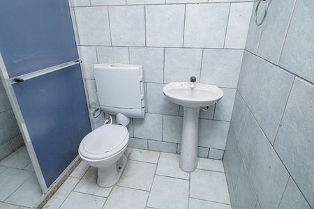 Casa para alugar com 70m², 2 quartos e sem vagaBanheiro da Suíte