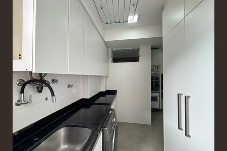 Apartamento para alugar com 95m², 3 quartos e 1 vaga Apartamento para alugar com 95m², 3 quartos e 1 vagaÁrea de serviço