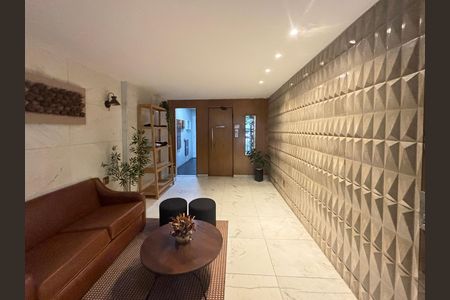 Apartamento para alugar com 95m², 3 quartos e 1 vaga Apartamento para alugar com 95m², 3 quartos e 1 vagaPortaria