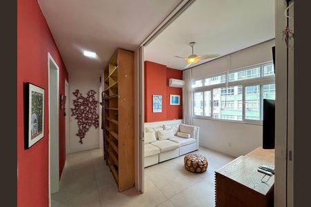 Apartamento para alugar com 95m², 3 quartos e 1 vaga Apartamento para alugar com 95m², 3 quartos e 1 vagaSala