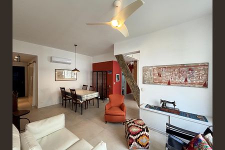 Apartamento para alugar com 95m², 3 quartos e 1 vaga Apartamento para alugar com 95m², 3 quartos e 1 vagaSala