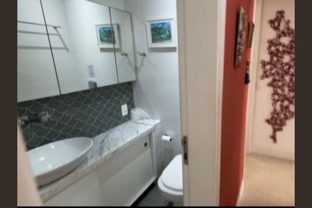 Apartamento para alugar com 95m², 3 quartos e 1 vaga Apartamento para alugar com 95m², 3 quartos e 1 vagaBanheiro social