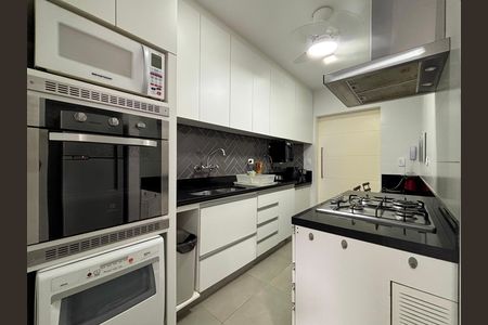 Apartamento para alugar com 95m², 3 quartos e 1 vaga Apartamento para alugar com 95m², 3 quartos e 1 vagaCozinha