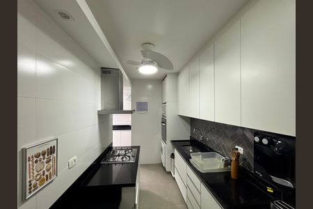 Apartamento para alugar com 95m², 3 quartos e 1 vaga Apartamento para alugar com 95m², 3 quartos e 1 vagaCozinha