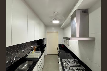 Apartamento para alugar com 95m², 3 quartos e 1 vaga Apartamento para alugar com 95m², 3 quartos e 1 vagaCozinha