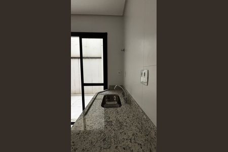 Apartamento à venda com 65m², 2 quartos e 1 vaga Apartamento à venda com 65m², 2 quartos e 1 vagaSala - Cozinha
