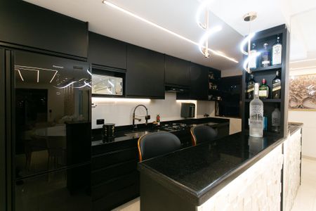 Apartamento à venda com 54m², 2 quartos e 1 vaga Apartamento à venda com 54m², 2 quartos e 1 vagaCozinha