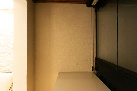 Apartamento à venda com 54m², 2 quartos e 1 vaga Apartamento à venda com 54m², 2 quartos e 1 vagaVaranda