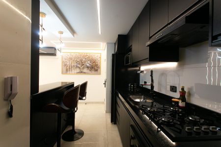 Apartamento à venda com 54m², 2 quartos e 1 vaga Apartamento à venda com 54m², 2 quartos e 1 vagaCozinha