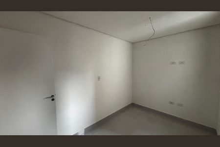 Apartamento à venda com 101m², 2 quartos e 2 vagas Apartamento à venda com 101m², 2 quartos e 2 vagasQuarto