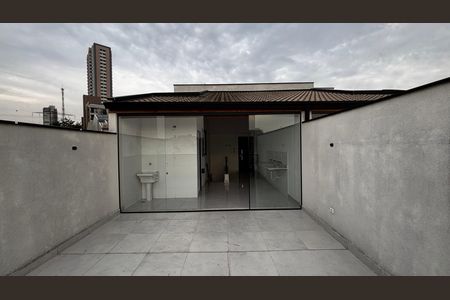 Apartamento à venda com 101m², 2 quartos e 2 vagas Apartamento à venda com 101m², 2 quartos e 2 vagasCobertura