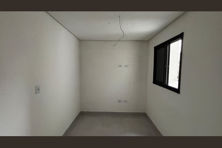 Apartamento à venda com 101m², 2 quartos e 2 vagas Apartamento à venda com 101m², 2 quartos e 2 vagasQuarto