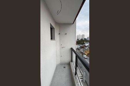 Apartamento à venda com 101m², 2 quartos e 2 vagas Apartamento à venda com 101m², 2 quartos e 2 vagasVaranda da Suíte