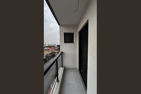 Apartamento à venda com 101m², 2 quartos e 2 vagas Apartamento à venda com 101m², 2 quartos e 2 vagasVaranda da Suíte