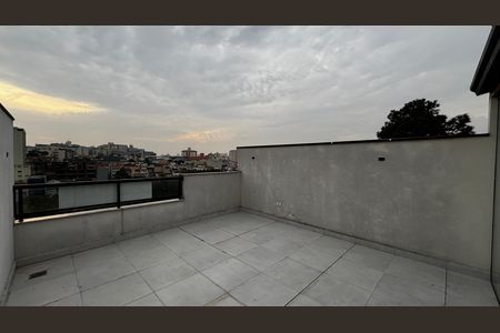 Apartamento à venda com 101m², 2 quartos e 2 vagas Apartamento à venda com 101m², 2 quartos e 2 vagasCobertura