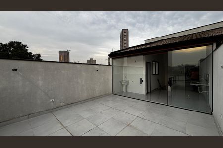 Apartamento à venda com 101m², 2 quartos e 2 vagas Apartamento à venda com 101m², 2 quartos e 2 vagasCobertura