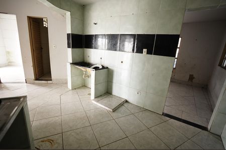 Apartamento para alugar com 3 quartos, 80m² em L-1, Qd79 - Vila Redencao, Goiânia