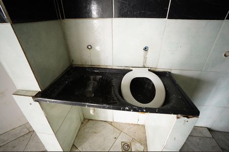 Apartamento para alugar com 3 quartos, 80m² em L-1, Qd79 - Vila Redencao, Goiânia