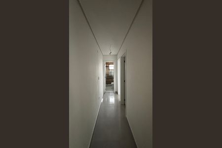 Corredor de apartamento à venda com 2 quartos, 50m² em Campestre, Santo André