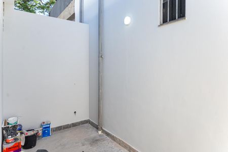 Casa para alugar com 70m², 2 quartos e 3 vagas Casa para alugar com 70m², 2 quartos e 3 vagasÁrea de Serviço