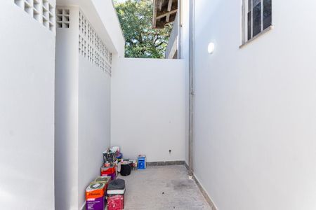Casa para alugar com 70m², 2 quartos e 3 vagas Casa para alugar com 70m², 2 quartos e 3 vagasÁrea de Serviço