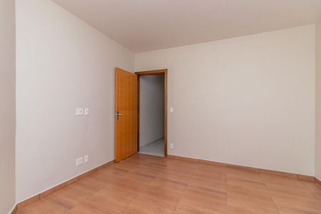 Casa para alugar com 70m², 1 quarto e 3 vagas Casa para alugar com 70m², 1 quarto e 3 vagasQuarto