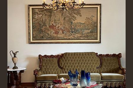 Casa à venda com 940m², 10 quartos e 9 vagasSala