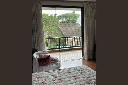 Casa à venda com 940m², 10 quartos e 9 vagasQuarto