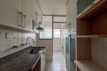 Apartamento à venda com 65m², 2 quartos e 1 vaga Apartamento à venda com 65m², 2 quartos e 1 vagaCozinha
