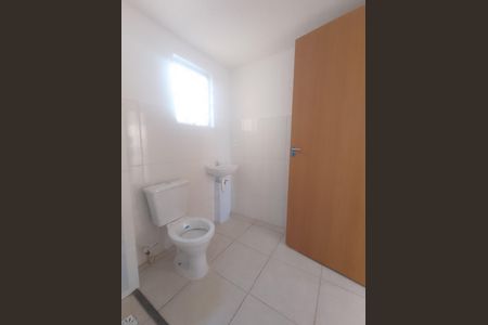 Apartamento para alugar com 58m², 3 quartos e sem vaga