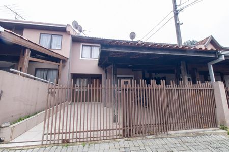 Casa para alugar com 98m², 2 quartos e 2 vagas Casa para alugar com 98m², 2 quartos e 2 vagasFachada