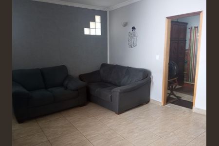 Sala de casa para alugar com 1 quarto, 45m² em Santo Elias, Mesquita