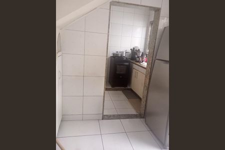 Cozinha de casa para alugar com 1 quarto, 45m² em Santo Elias, Mesquita