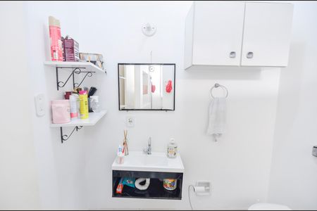 Casa para alugar com 115m², 2 quartos e sem vagaBanheiro de Serviço