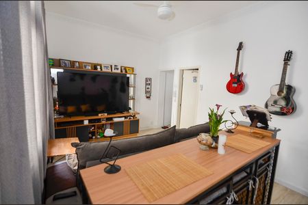 Sala de casa para alugar com 2 quartos, 115m² em Tijuca, Rio de Janeiro