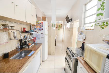 Casa para alugar com 115m², 2 quartos e sem vagaCozinha