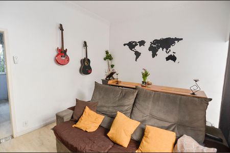 Sala de casa para alugar com 2 quartos, 115m² em Tijuca, Rio de Janeiro