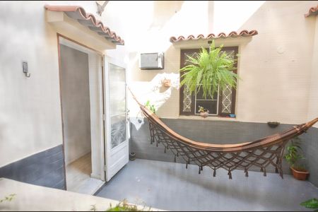Sala de casa para alugar com 2 quartos, 115m² em Tijuca, Rio de Janeiro