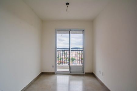 Sala de apartamento para alugar com 2 quartos, 40m² em Vila Eldizia, Santo André