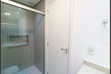 Banheiro social de apartamento para alugar com 2 quartos, 64m² em Vila Clementino, São Paulo