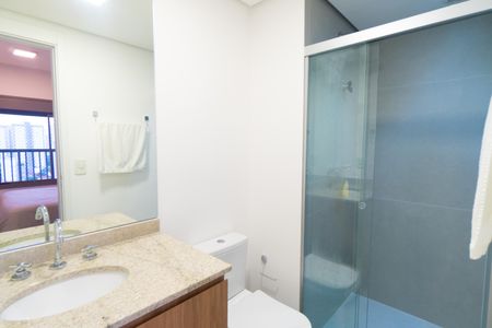 Apartamento para alugar com 64m², 2 quartos e 1 vaga Apartamento para alugar com 64m², 2 quartos e 1 vagaBanheiro da suíte