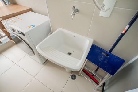 Apartamento à venda com 64m², 2 quartos e 1 vaga Apartamento à venda com 64m², 2 quartos e 1 vagaÁrea de Serviço