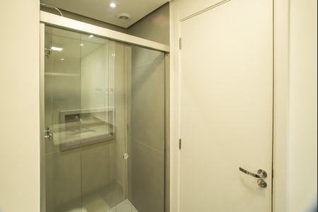 Apartamento à venda com 64m², 2 quartos e 1 vaga Apartamento à venda com 64m², 2 quartos e 1 vagaBanheiro